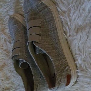 Blowfish gray sneakers sz 8.5